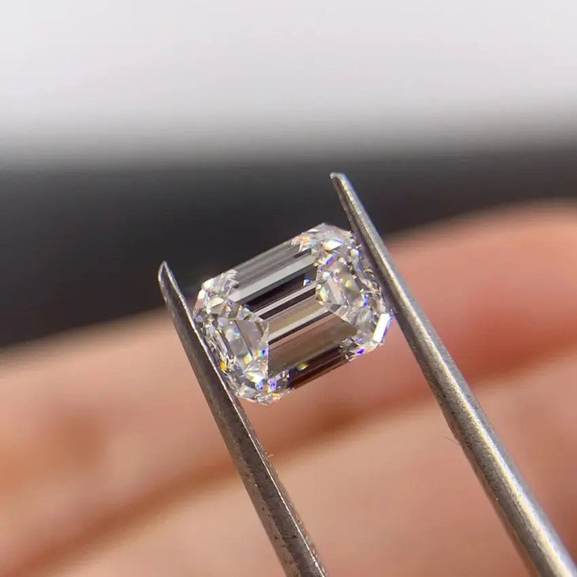 2.00 D VVS2 Emerald Cut-Certified Lab Grown Diamond, CVD, Loose Diamond for Engagement Ring or Jewelry