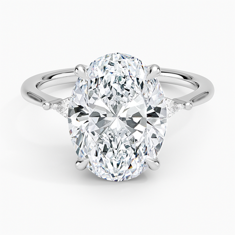 Petite Cometa Three Stone Diamond Ring