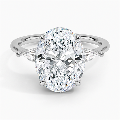 Cometa Three Stone Diamond Ring